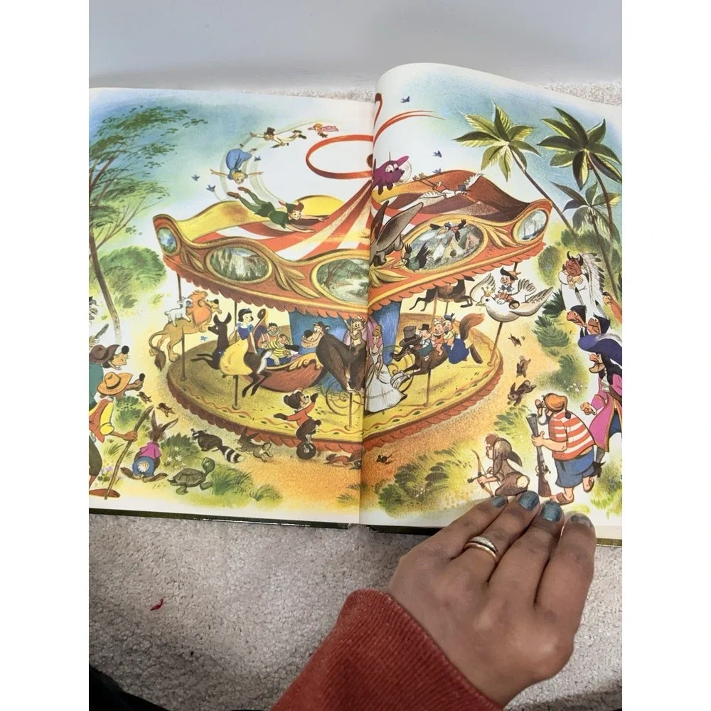 Walt Disney's Treasury 21 Best-Loved Stories Golden Press 1953 Giant Golden Book